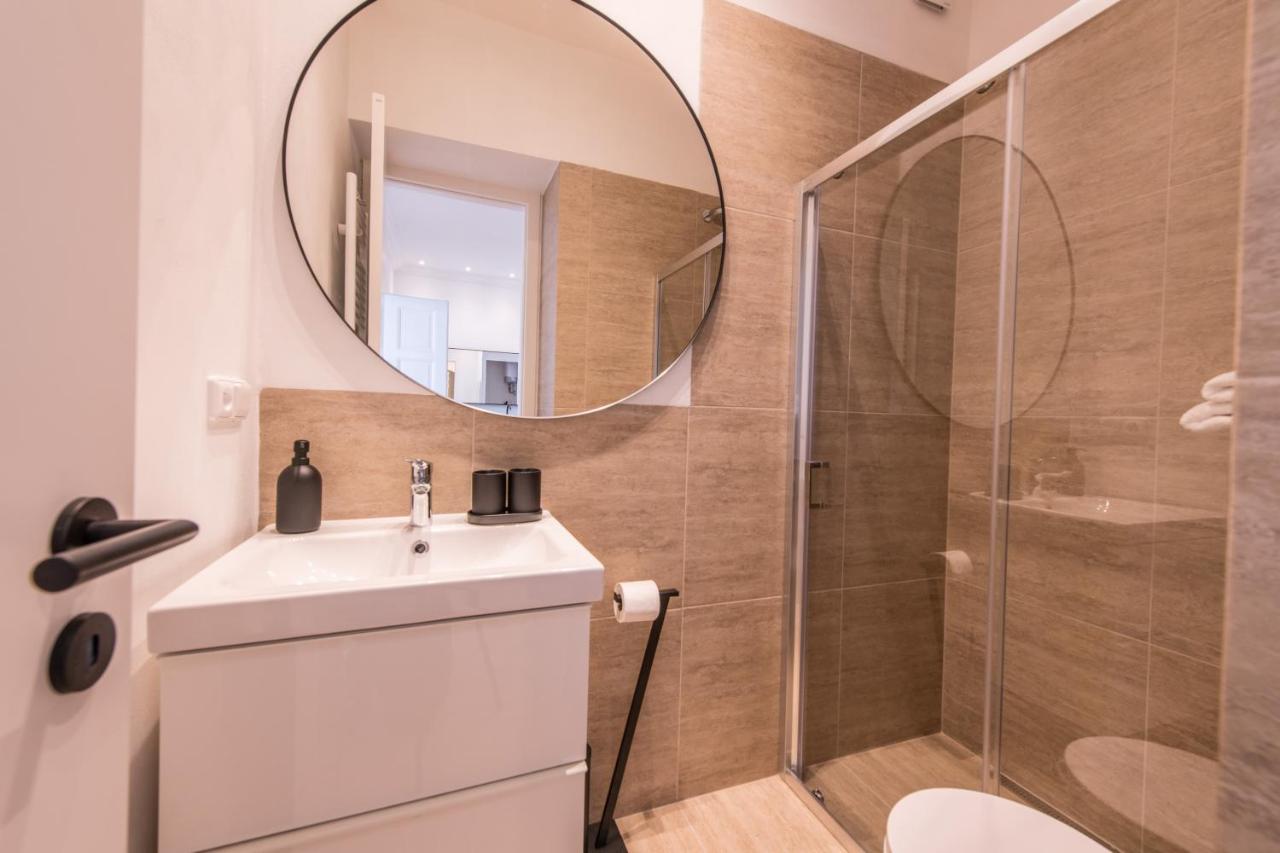 New Design - Location Wenceslas Square Appartement Praag